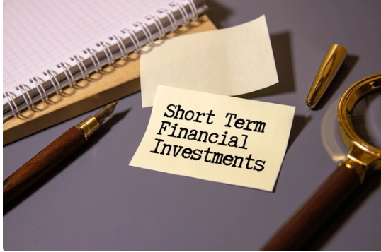 The Role of Mutual Funds in Achieving Short-term Financial Goals